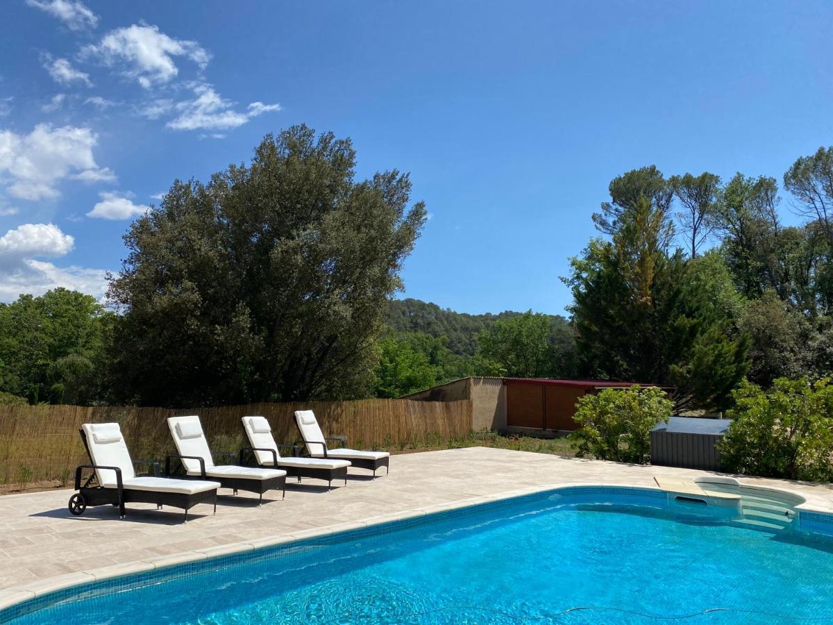 Bed and Breakfast L'Eveil En Provence à Entrecasteaux Extérieur photo